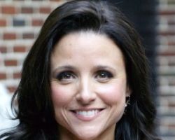 WHAT IS THE ZODIAC SIGN OF JULIA LOUIS DREYFUS?